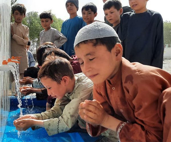 Afganistan Su kuyusu